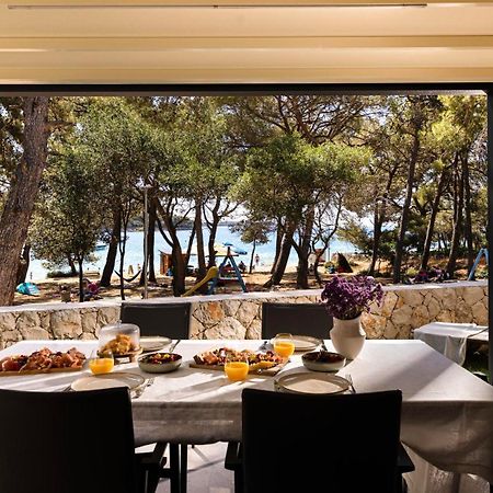 Mare Solis Pinea Mali Lošinj Екстериор снимка